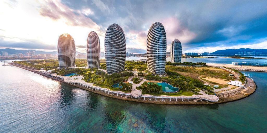 Sanya Shanghai Huating Boutique Resort Hotel Exterior photo