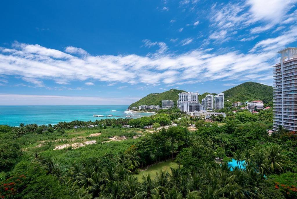 Sanya Shanghai Huating Boutique Resort Hotel Exterior photo